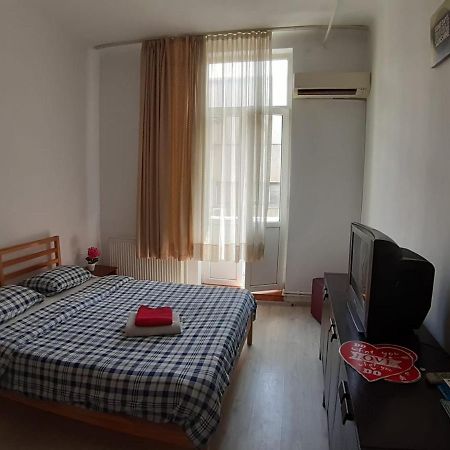Old Town Luxery With Balcony And View Apartamento Bucareste Exterior foto